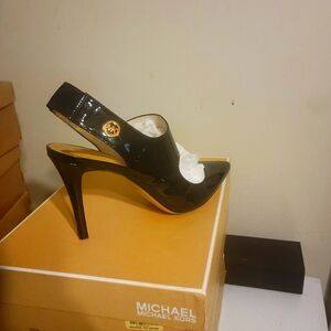 Michael Kors Slingback heels
